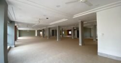 OPEN-SPACES DE PRESTIGE EN LOCATION DANS UN IMMEUBLE R+5 AU PROJET ZACA