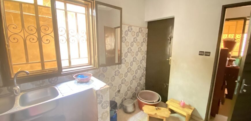 SUPERBE VILLA F4 MODERNE À LOUER – NIOKO 2