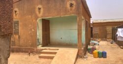 VILLA F3 SUR TERRAIN DE 240M² À BASSINKO