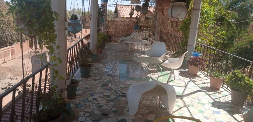 LOCATION D&rsquo;UN IMMEUBLE R+2 A SAABA