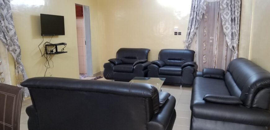 APPARTEMENT DE TYPE F3 MEUBLE A LOUER A OUAGA2000 ZONE C