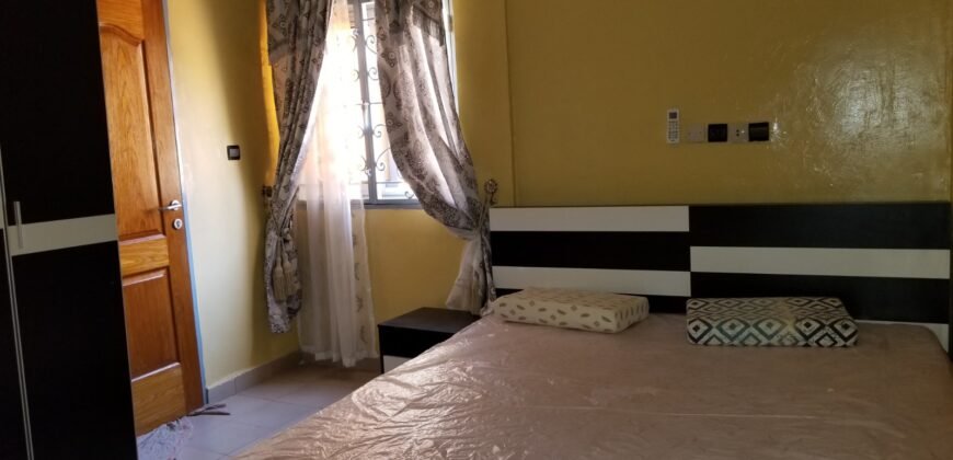 APPARTEMENT DE TYPE F3 MEUBLE A LOUER A OUAGA2000 ZONE C