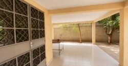 VILLA DE TYPE F4 BÂTIE SUR UNE PARCELLE DE 400 M² EN VENTE À KARPALA