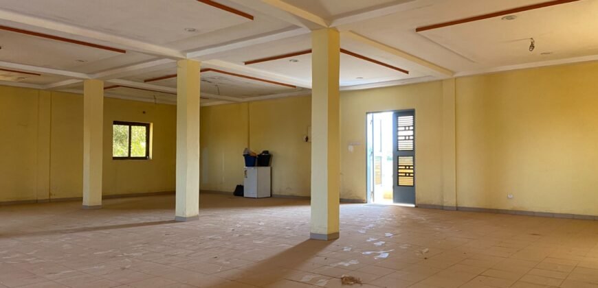 OPEN SPACE EN LOCATION – QUARTIER CISSIN