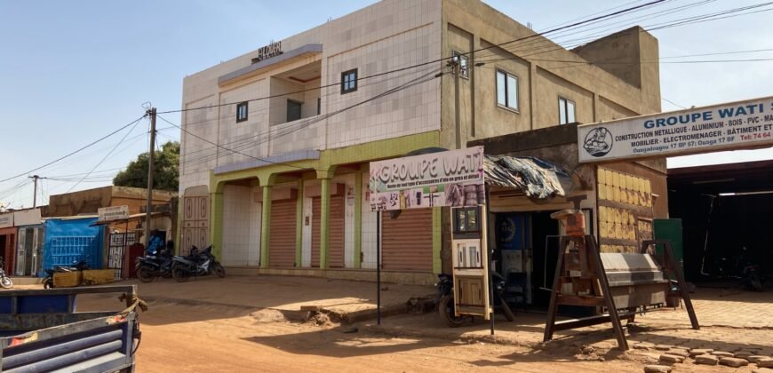 OPEN SPACE EN LOCATION – QUARTIER CISSIN