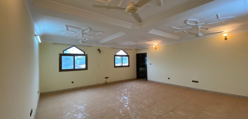 APPARTEMENT DE STANDING F4 — 04 PIÈCES À LOUER AU CŒUR DE DAPOYA