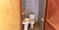 IMMEUBLE R+1 EN LOCATION DANS LE QUARTIER BANG-POORE