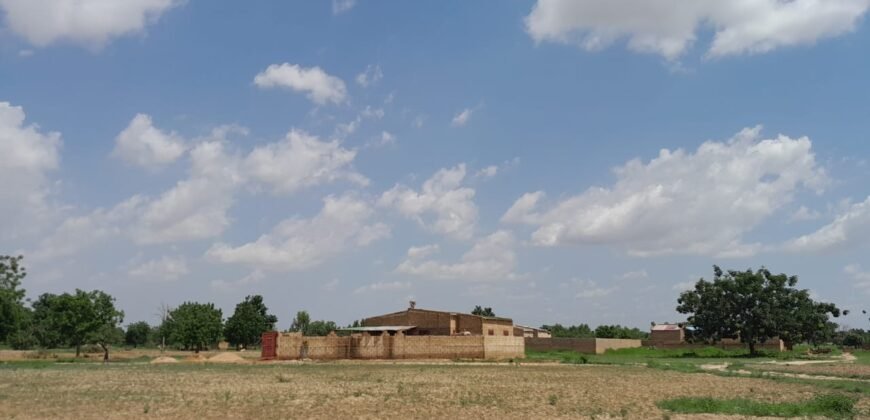 PARCELLE NUE DE 400 M² EN VENTE À BASSINKO
