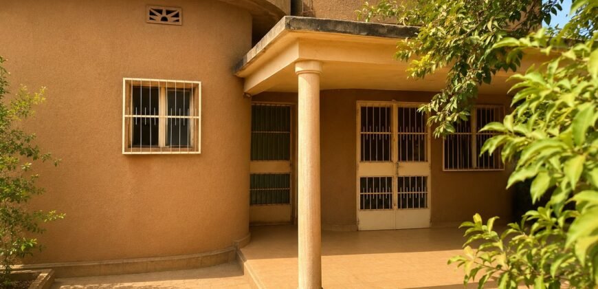 VILLA F4 DE PRESTIGE À SOMGANDE
