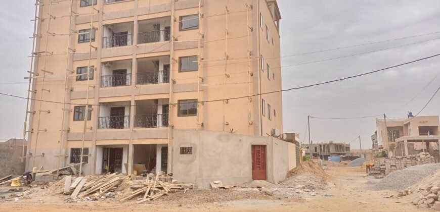 BEL IMMEUBLE EN LOCATION A OUAGA 2000 SOCOGIB