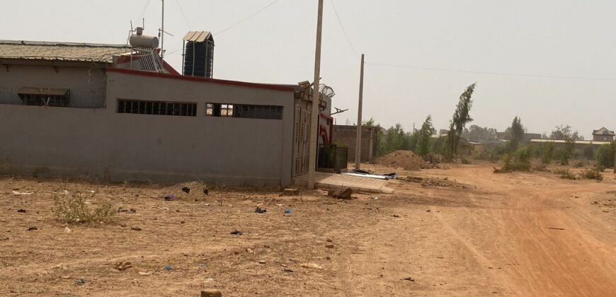 PARCELLE PAN COUPÉ DE 298 M² EN VENTE À ZAGTOULI – CITE ABDOUL SERVICE