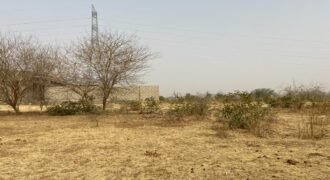 PARCELLE NUE TYPE PAN COUPÉ DE 263 M² EN VENTE À KOUBA