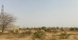 PARCELLE NUE TYPE PAN COUPÉ DE 263 M² EN VENTE À KOUBA