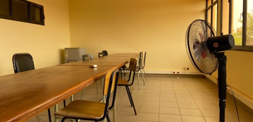 IMMEUBLE R+3 HAUT STANDING DE 8 PIECES A LA ZAD EN LOCATION