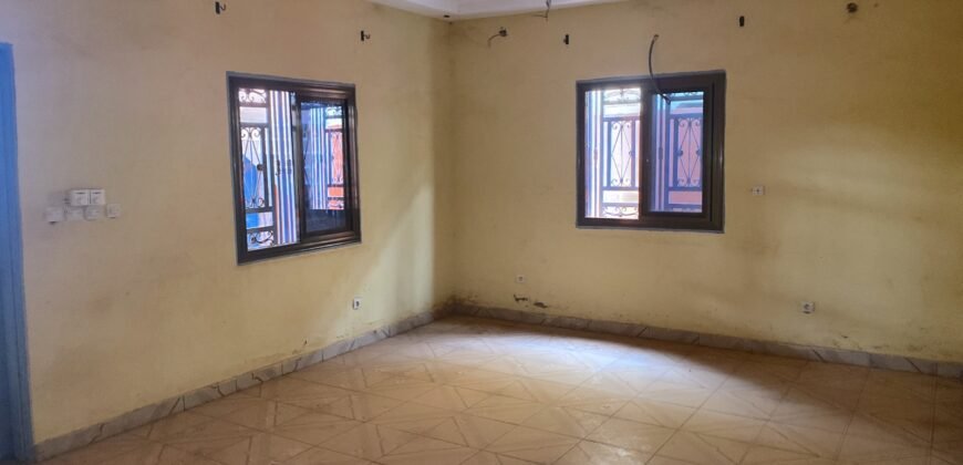 VILLA DE TYPE F4 EN LOCATION DANS LE QUARTIER BASSINKO