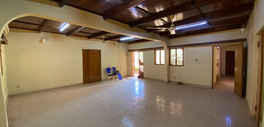 BELLE VILLA F7 À LOUER À BOULMIOUGOU