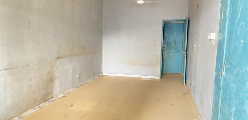 DEUX MINI VILLAS CONSTRUITES SUR UNE PARCELLE DE 300 M² EN VENTE A BALKUY