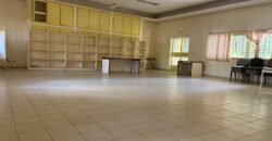 SPACIEUX OPEN SPACE DE 200 M² EN LOCATION DANS UNE ZONE STRATÉGIQUE À OUAGA 2000 (ZONE C)