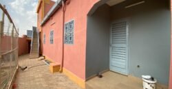SOMPTUEUX DUPLEX DE 07 PIECES EN LOCATION À SAABA DANS LA CITÉ WENG PANGA