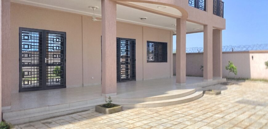 DUPLEX DE STANDING NOUVELLEMENT CONSTRUIT EN LOCATION À OUAGA 2000 EXTENSION SUD