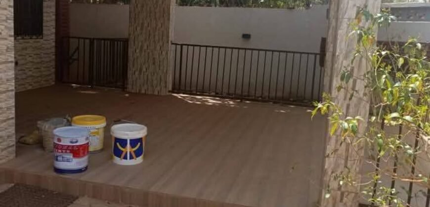 À LOUER – VILLA F4 AU 1200 LOGEMENTS