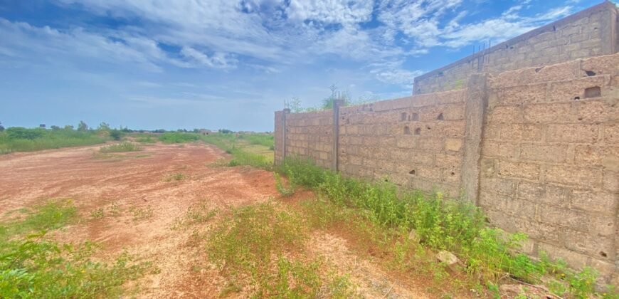 VILLA EN FINITION SUR 300 M² À VENDRE À SAABA ZAKIN II