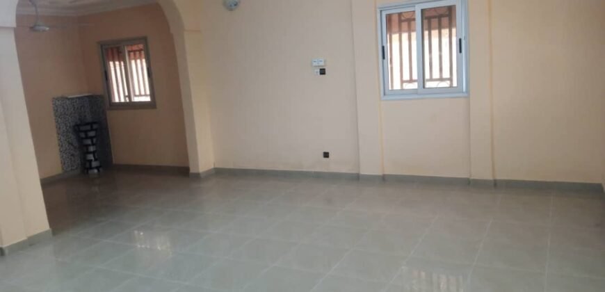 DUPLEX DE 7 PIÈCES EN LOCATION À BALKUY
