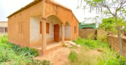 VILLA F2 À VENDRE À BASSINKO – CITÉ CEGECI