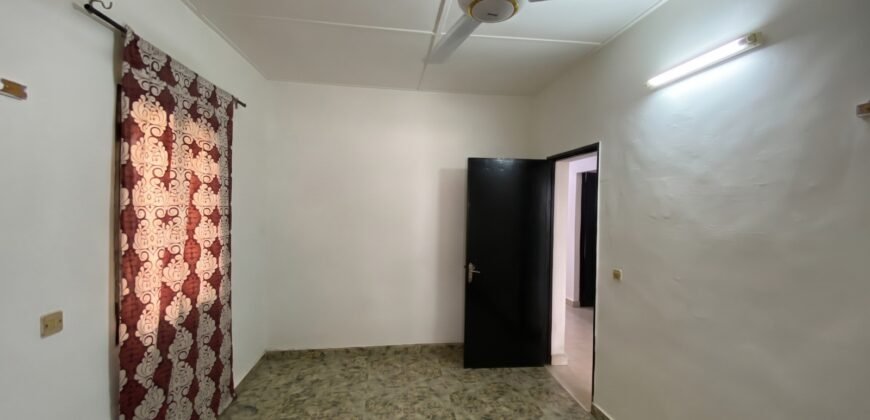 VILLA F4 DE PRESTIGE À VENDRE DANS LE QUARTIER SAMANDIN