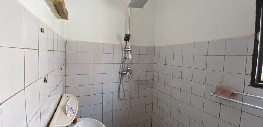 VILLA F4 DE PRESTIGE À VENDRE DANS LE QUARTIER SAMANDIN