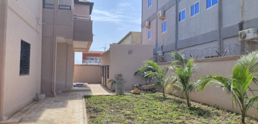 DUPLEX DE STANDING EN LOCATION À OUAGA 2000 EXTENSION