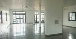 IMMEUBLE R+3 À LOUER À BONHEUR-VILLE : UN EMPLACEMENT STRATÉGIQUE POUR VOTRE ACTIVITÉ PROFESSIONNELLE