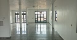 IMMEUBLE R+3 À LOUER À BONHEUR-VILLE : UN EMPLACEMENT STRATÉGIQUE POUR VOTRE ACTIVITÉ PROFESSIONNELLE