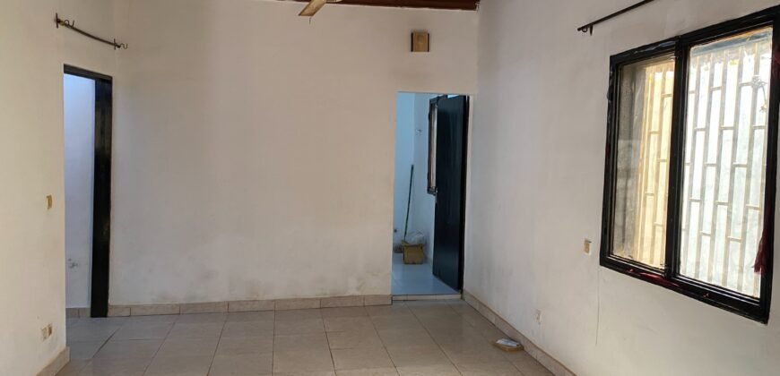 VILLA F4 DE PRESTIGE À VENDRE DANS LE QUARTIER SAMANDIN