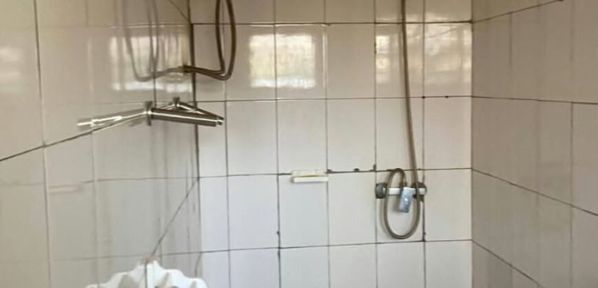 À LOUER – VILLA F4 AU 1200 LOGEMENTS