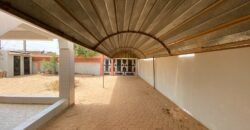 VILLA F4 DE PRESTIGE À VENDRE DANS LE QUARTIER SAMANDIN