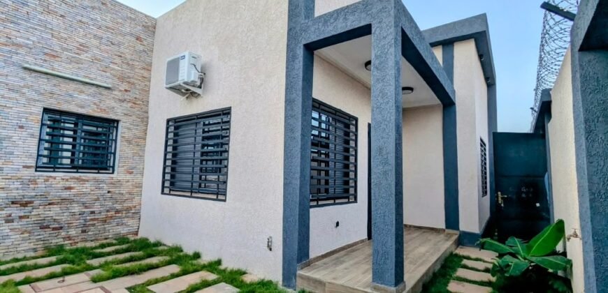 À LOUER : 02 MINI-VILLAS ENTIÈREMENT MEUBLÉES À PROXIMITÉ DE L’AQUAPARK