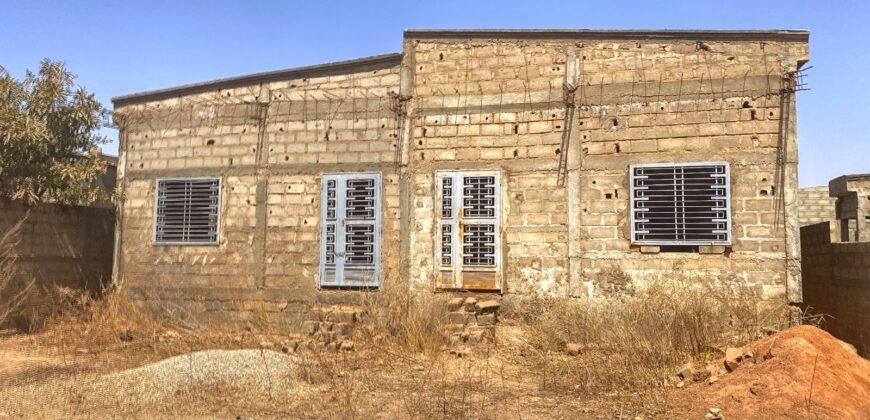 TERRAIN DE 300M² AVEC DEUX MINIVILLAS JUMELÉES DE TYPE F3 À ZAGTOULI EN VENTE