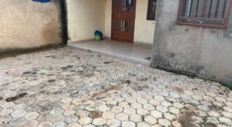 VILLA F3 À LOUER À SOMGANDÉ – À PROXIMITÉ DE L’UNIVERSITÉ IBAM
