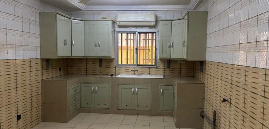DUPLEX DE HAUT STANDING À LA ZONE DU BOIS EN LOCATION